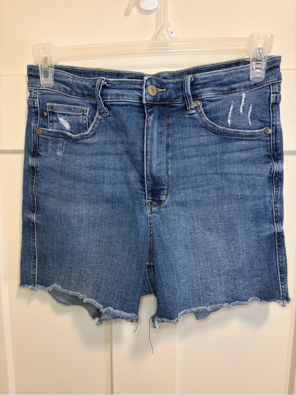 Judy Blue Medium Wash Frayed Hem Denim Shorts Size XL
